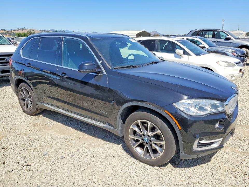 2018 BMW VIN 5UXKT0C59J0W03035 COPART salvage auction — MINOR DENT/SCRATCHES, Ca - Dis/Dlr/Exp Only Clean Title, sold $8,600 on 2026-07-09 (photo 4)