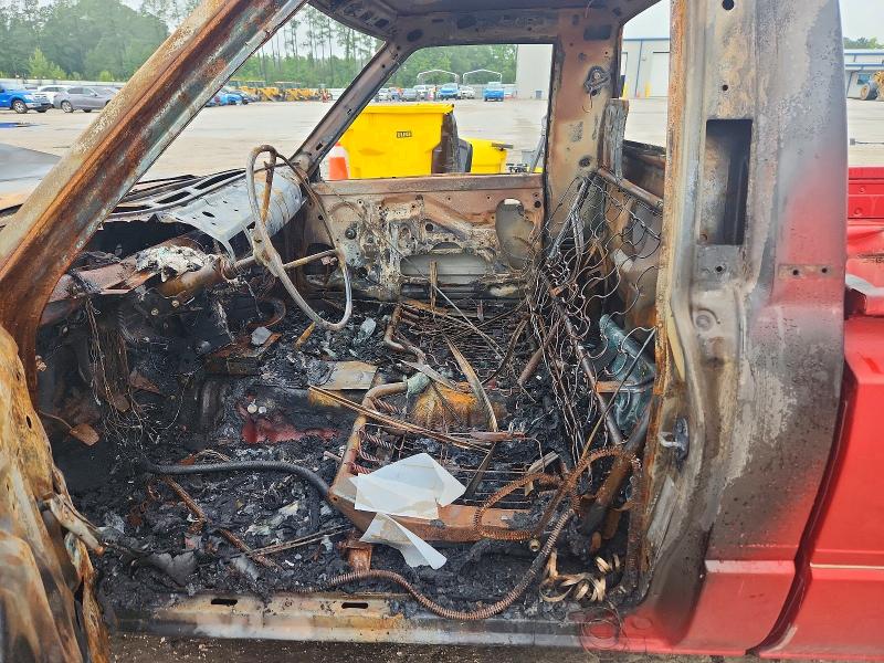 1987 Toyota Pickup VIN JT4RN50RXH0292255 COPART salvage auction — ENGINE BURN, Sc - Non-Reb & Rem Salvage Title, sold $350 on 2026-07-27 (photo 7)