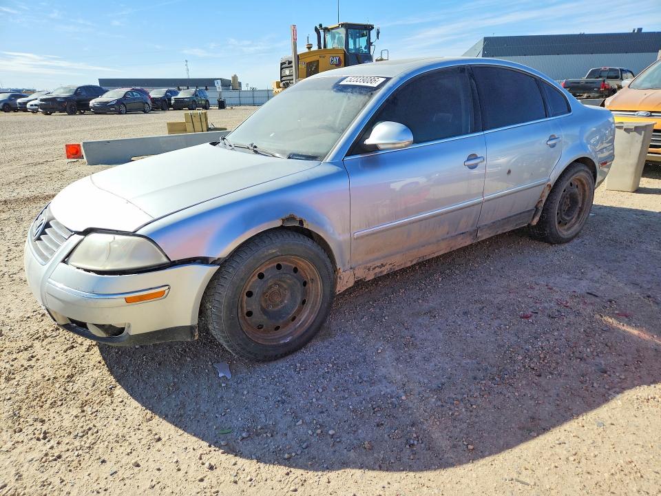 2005 Volkswagen Passat VIN WVWAE63B25P028645 COPART salvage auction — FRONT END, AB - BOS - SALVAGE, sold $400 on 2026-07-02 (photo 1)