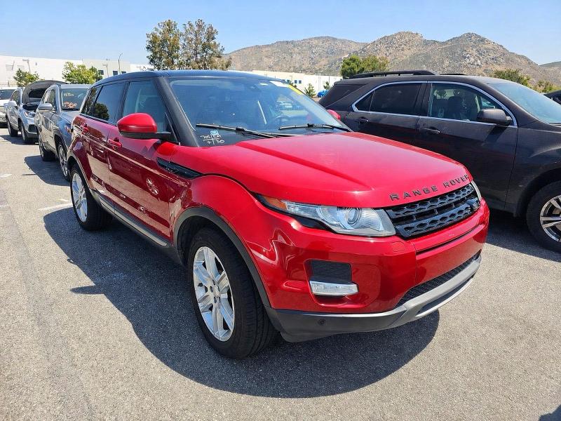 2015 Land rover RANGE ROVER VIN SALVP2BG8FH016781 COPART salvage auction — MINOR DENT/SCRATCHES, Ca - Dis/Dlr/Exp Only Clean Title (P), sold $2,500 on 2026-07-26 (photo 1)