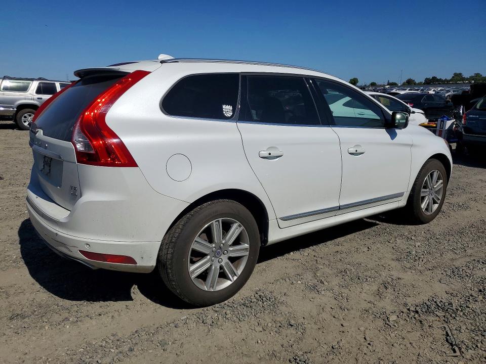 2017 Volvo VIN YV440MRU7H2146505 COPART salvage auction — REAR END, Ca - Salvage Certificate, sold $3,400 on 2026-07-14 (photo 3)