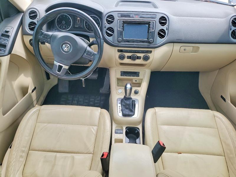 2016 Volkswagen Tiguan VIN WVGBV7AX5GW029821 COPART salvage auction — FRONT END, Oh - Certificate Of Title, sold $500 on 2026-08-04 (photo 8)