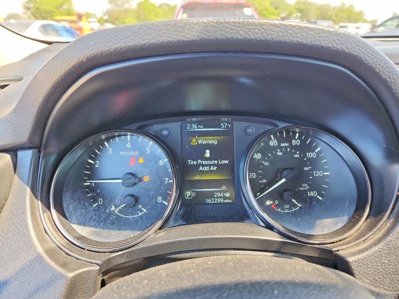 2017 Nissan VIN JN8AT2MT3HW395669 COPART salvage auction — FRONT END, Md - Cert Of Salvage > 75% Damage, sold $1,100 on 2026-07-28 (photo 9)