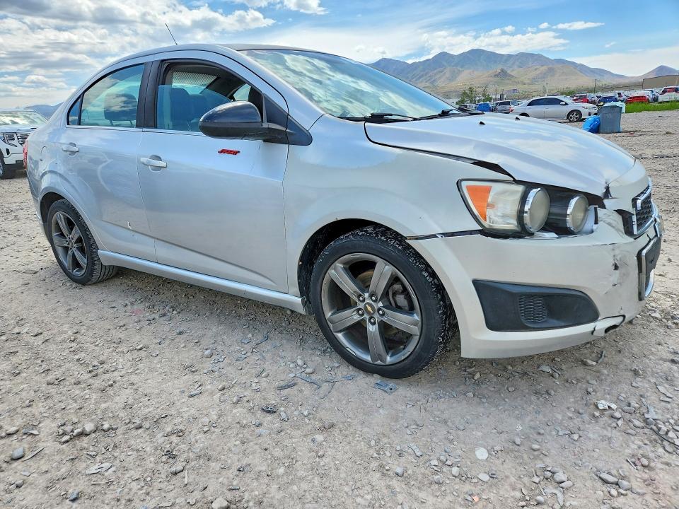 2014 Chevrolet SONIC VIN 1G1JG5SB2E4174396 COPART salvage auction — FRONT END, Ut - Salvage Certificate, sold $700 on 2026-07-10 (photo 4)