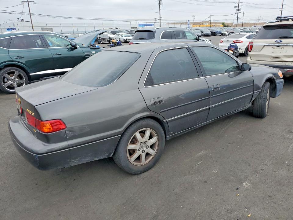 2000 Toyota Camry VIN JT2BF28K4Y0274069 COPART salvage auction — REAR END, Ca - Salvage Certificate, sold $225 on 2026-07-15 (photo 3)