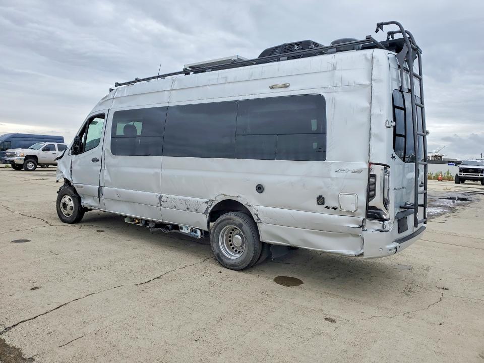 2020 Mercedes-benz VIN W1W8ED6Y2LP313138 COPART salvage auction — ROLLOVER, Or - Salvage Title Certificate, sold $30,500 on 2026-07-22 (photo 2)