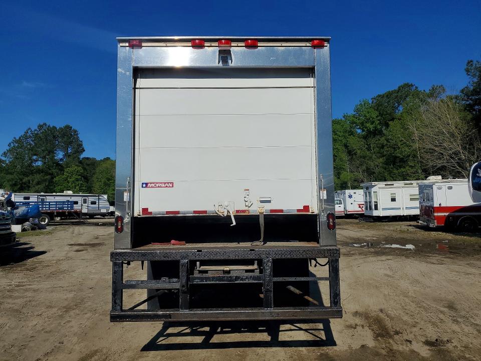 2017 Hino 258/268 VIN 5PVNJ8JM3H4S50730 COPART salvage auction — MINOR DENT/SCRATCHES, MA - CERTIFICATE OF TITLE (P), sold $13,500 on 2026-07-09 (photo 6)