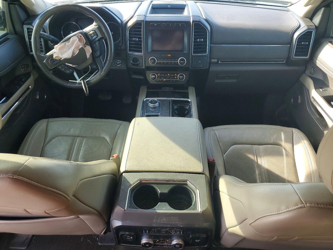 2021 Ford Expedition VIN 1FMJU1KT6MEA66546 COPART salvage auction — Front End, TX - SALVAGE VEHICLE TITLE, sold $7,800 on 2026-06-25 (photo 8)