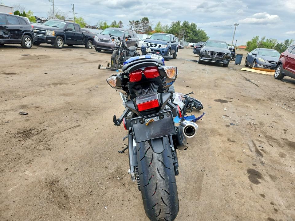 2026 Suzuki Gsx-r750 VIN JS1GR7MA0T7101416 COPART salvage auction — ALL OVER, CT - CERT OF TITLE-SALVAGE, sold $2,750 on 2026-07-02 (photo 4)