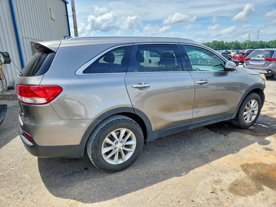 2017 Kia Sorento VIN 5XYPG4A30HG251097 COPART salvage auction — FRONT END, Tn - Salvage Certificate, sold $1,450 on 2026-07-02 (photo 3)
