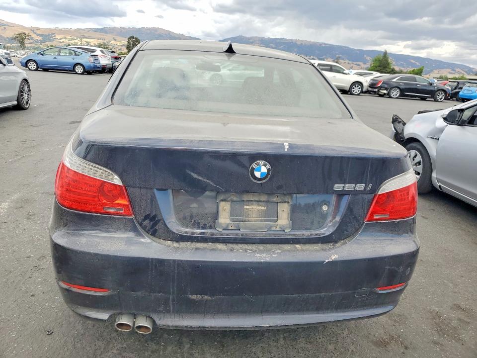 2008 BMW 5 series VIN WBANU53558CT10196 COPART salvage auction — FRONT END, CA - SALVAGE CERTIFICATE, sold $300 on 2026-07-09 (photo 6)