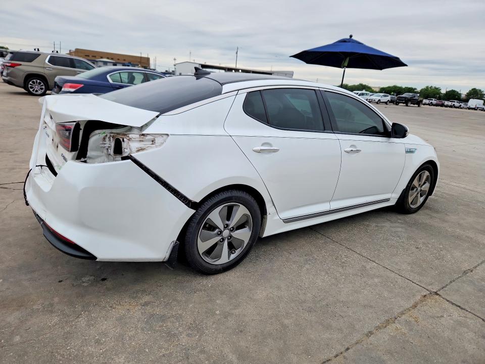 2014 Kia Optima hybrid VIN KNAGN4AD5E5067855 COPART salvage auction — REAR END, Tx - Certificate Of Title, sold $1,300 on 2026-07-06 (photo 3)