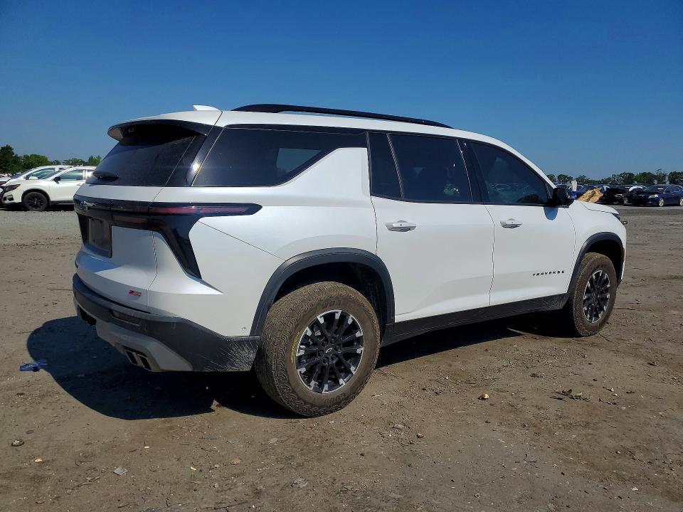 2024 Chevrolet Traverse VIN 1GNEVJKSXRJ224645 COPART salvage auction — FRONT END, Salvage Title, sold $8,700 on 2026-07-29 (photo 3)