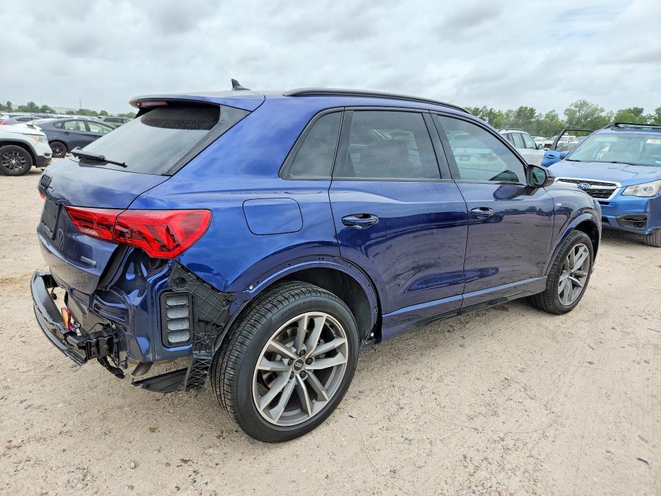 2025 Audi Q3 VIN WA1DECF32S1034017 COPART salvage auction — REAR END, Tx - Salvage Vehicle Title, sold $17,900 on 2026-07-02 (photo 3)