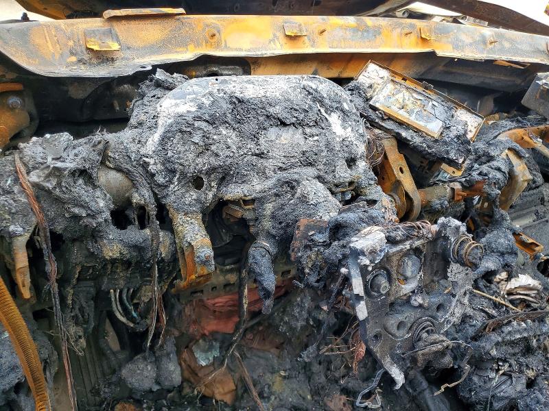 2018 Kia Optima VIN 5XXGT4L39JG211572 COPART salvage auction — BURN, On - No Title Available, sold $250 on 2026-07-07 (photo 9)