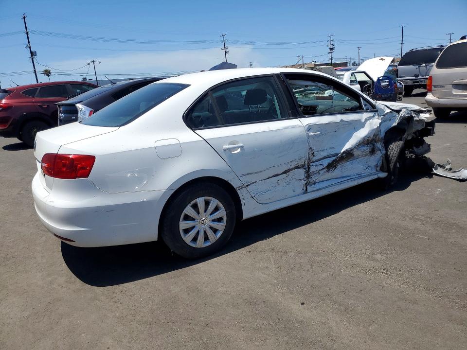 2011 Volkswagen Jetta VIN 3VW1K7AJ3BM027592 COPART salvage auction — FRONT END, Ca - Salvage Certificate, sold $300 on 2026-07-29 (photo 3)