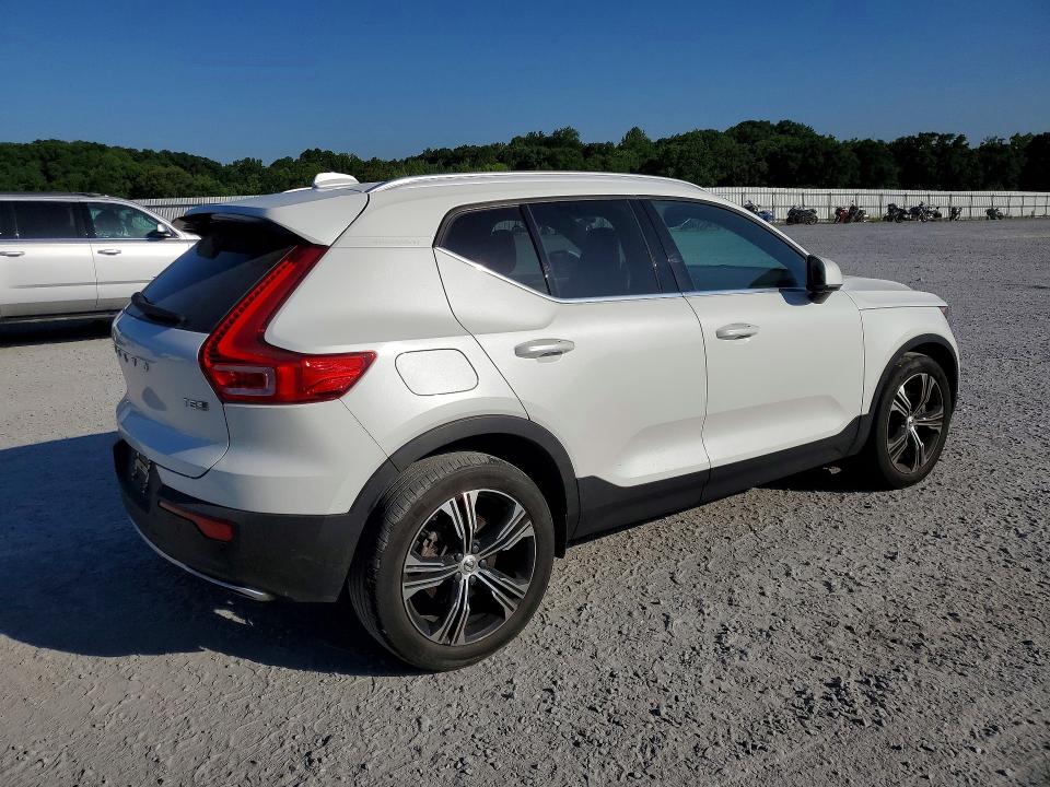 2020 Volvo Xc40 VIN YV4162UL6L2341265 COPART salvage auction — FRONT END, Nc - Salvage Certificate Of Title, sold $10,500 on 2026-07-08 (photo 3)