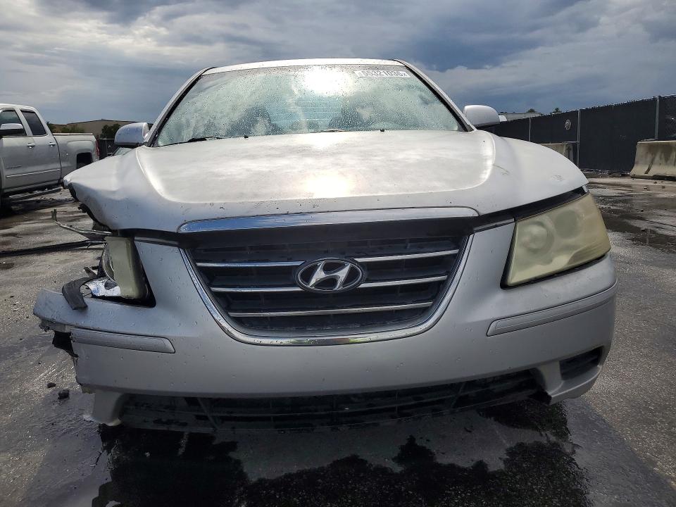 2009 Hyundai Sonata VIN 5NPET46C49H479092 COPART salvage auction — FRONT END, FL - CERT OF TITLE SLVG REBUILDABLE, sold $375 on 2026-07-28 (photo 5)