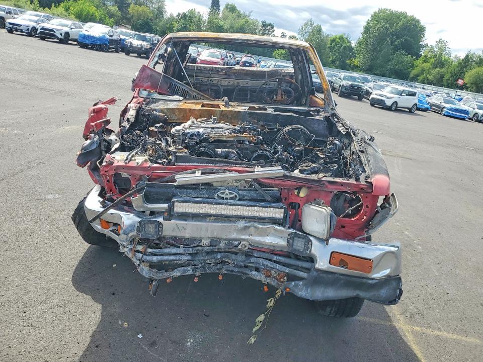 1994 Toyota VIN JT4VN13D1R5148105 COPART salvage auction — BURN, Or - Salvage Title Certificate, sold $325 on 2026-07-08 (photo 5)