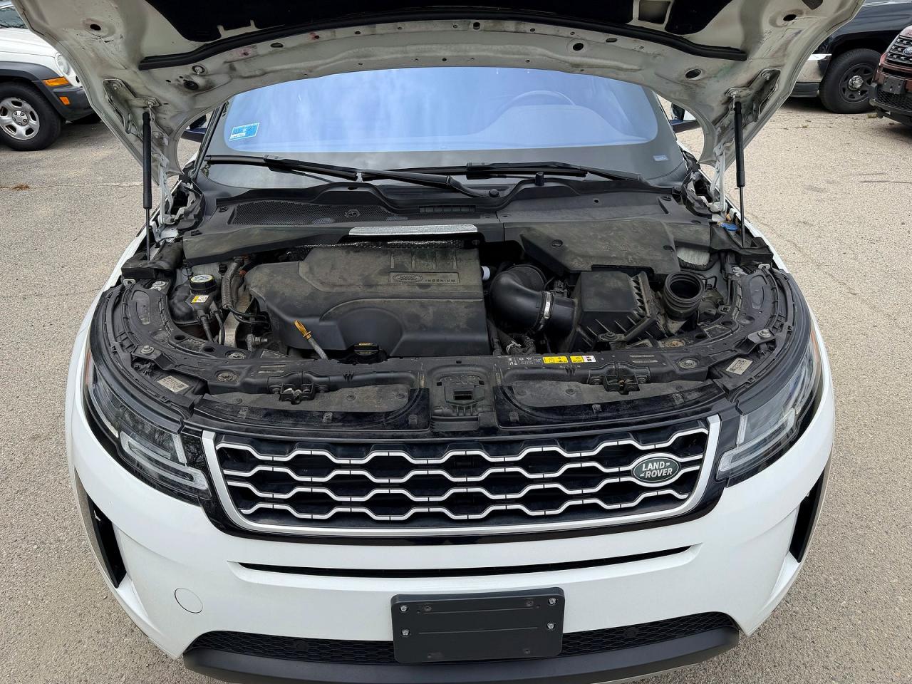 2020 Land Rover Range Rover Evoque VIN SALZP2FX7LH075196 COPART salvage auction — Minor Dent/Scratches, RI - CERTIFICATE OF TITLE (P), sold $11,000 on 2026-06-10 (photo 7)