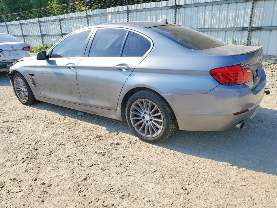 2012 BMW 5er VIN WBAFU7C57CDU61155 COPART salvage auction — SIDE, VA - CERT OF TITLE - SALVAGE, sold $1,200 on 2026-07-14 (photo 2)