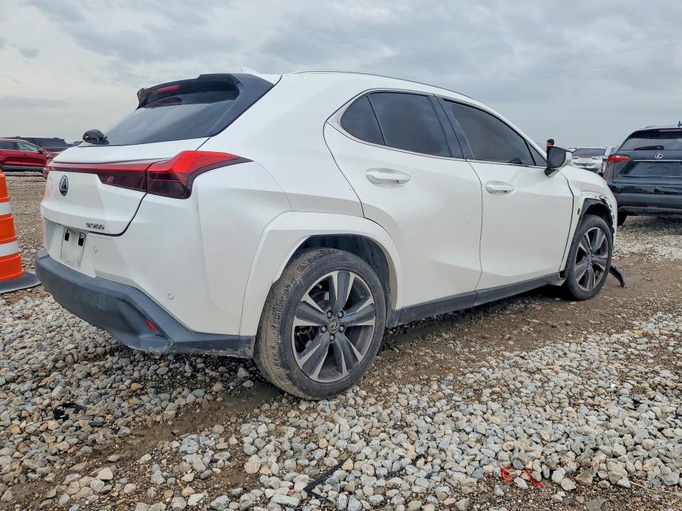 2022 Lexus VIN JTHP3JBH1N2046705 COPART salvage auction — FRONT END, Tx - Salvage Vehicle Title, sold $175 on 2026-07-30 (photo 3)