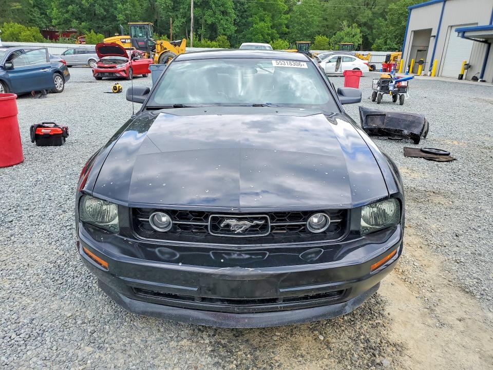 2006 Ford Mustang VIN 1ZVFT80N665158847 COPART salvage auction — REAR END, Nc - Salvage Certificate Of Title, sold $400 on 2026-07-02 (photo 5)