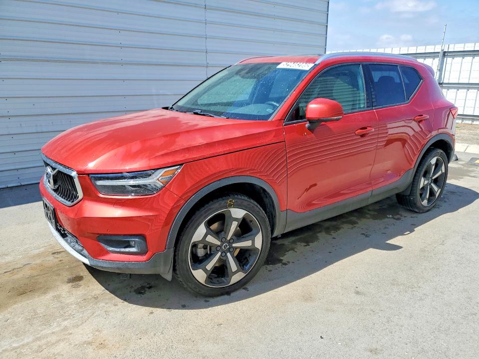 2020 Volvo Xc40 VIN YV4AC2HKXL2233970 COPART salvage auction — MINOR DENT/SCRATCHES, Ca - Certificate Of Title, sold $4,200 on 2026-07-16 (photo 1)
