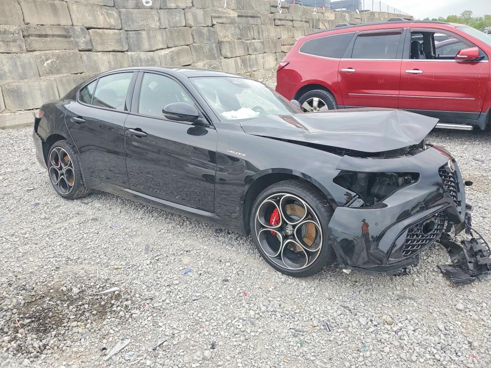 2026 Alfa romeo Giulia VIN ZARFANANXT7695698 COPART salvage auction — FRONT END, Ky - Cert Of Title-Salvage, sold $625 on 2026-08-07 (photo 4)