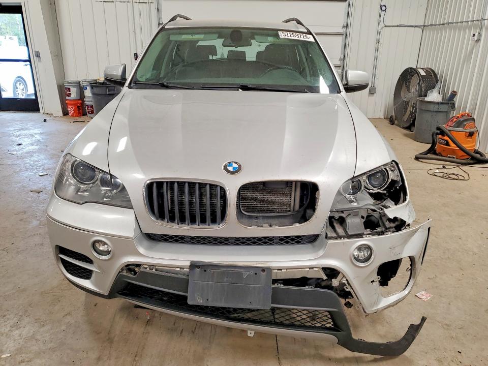 2013 BMW X5 VIN 5UXZV4C57D0B13586 COPART salvage auction — FRONT END, Mn - Cert Of Title-Salvage, sold $1,050 on 2026-07-14 (photo 5)