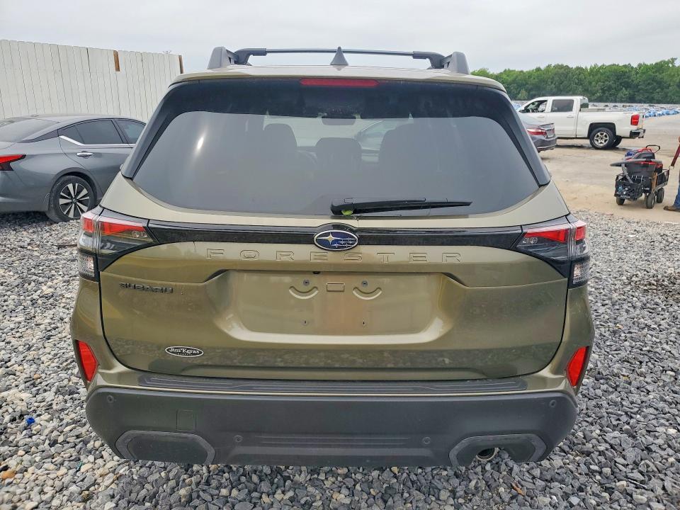 2025 Subaru Forester VIN JF2SLDRCXSH483443 COPART salvage auction — FRONT END, Tn - Salvage Certificate, sold $9,400 on 2026-07-07 (photo 6)