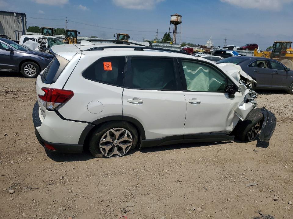 2021 Subaru Forester VIN JF2SKAFC4MH401487 COPART salvage auction — ALL OVER, Il - Salvage Certificate, sold $225 on 2026-07-10 (photo 3)