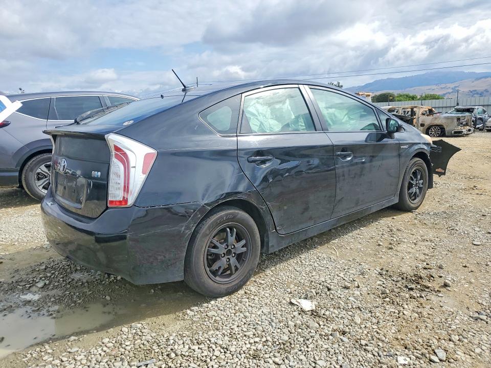 2014 Toyota Prius VIN JTDKN3DU3E1822091 COPART salvage auction — FRONT END, CA - SALVAGE CERTIFICATE, sold $525 on 2026-07-14 (photo 3)