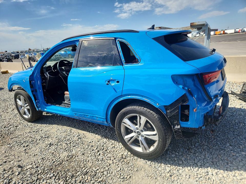 2021 Audi Q3 VIN WA1EECF38M1023126 COPART salvage auction — FRONT END, Co - Public - Salvage Title, sold $7,200 on 2026-07-07 (photo 2)