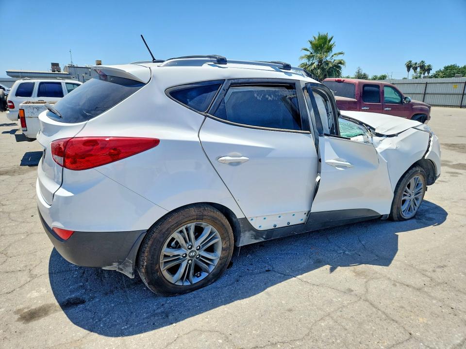 2015 Hyundai Tucson VIN KM8JU3AGXFU100478 COPART salvage auction — FRONT END, Ca - Salvage Certificate, sold $775 on 2026-07-06 (photo 3)