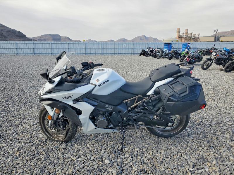 2026 Suzuki Gsx VIN JS1EK12B5T7100301 COPART salvage auction — FRONT END, Nv - Salvage Title, sold $4,300 on 2026-07-23 (photo 3)