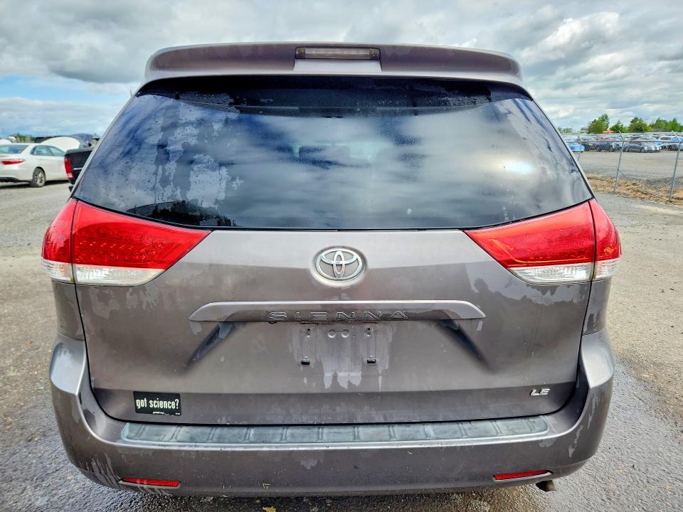2014 Toyota Sienna VIN 5TDKK3DC5ES435691 COPART salvage auction — FRONT END, Or - Certificate Of Title, sold $2,500 on 2026-07-07 (photo 6)