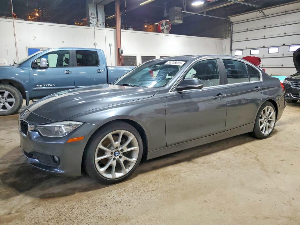 2015 BMW 3er VIN WBA3B1G56FNT04957 — COPART salvage auction photo