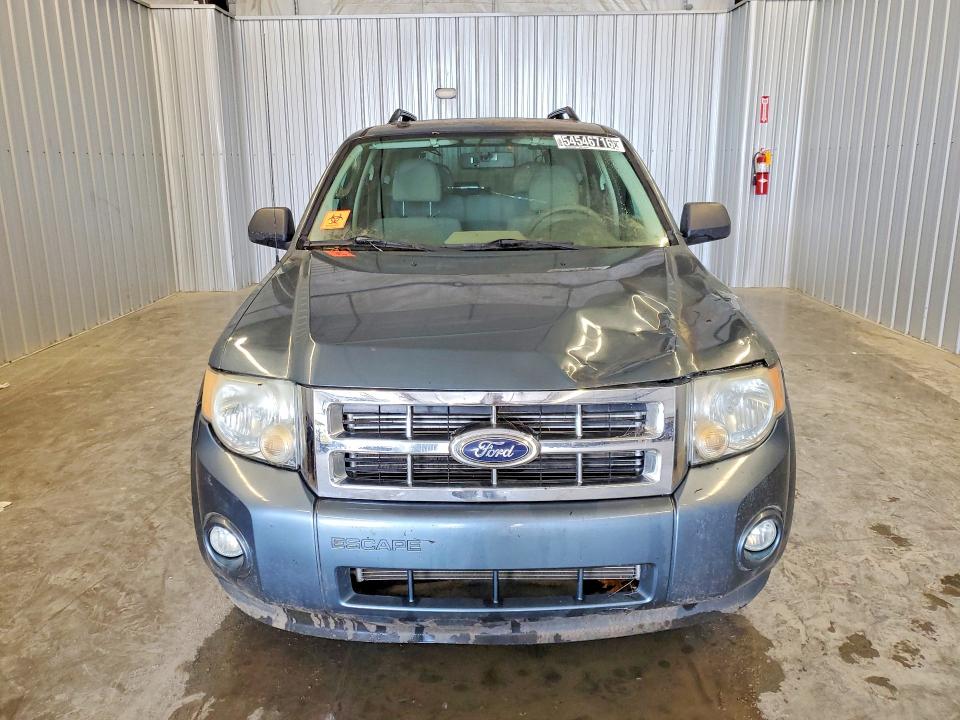 2010 Ford Escape VIN 1FMCU0D72AKC94138 COPART salvage auction — FRONT END, Nc - Dealer Only Clean Title, sold $850 on 2026-07-09 (photo 5)