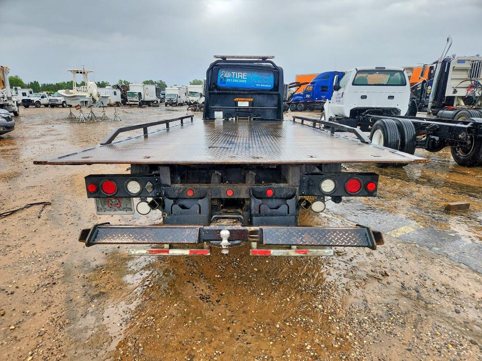 2025 International Mv-series VIN 3HAEUMML5SL156557 COPART salvage auction — ALL OVER, Al - Cert Of Title-Salvage Title, sold $34,250 on 2026-07-08 (photo 6)