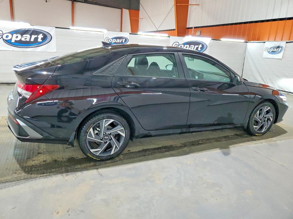 2025 Hyundai Elantra VIN KMHLM4DG4SU050956 COPART salvage auction — NORMAL WEAR, Ab - Bos - Active, sold $18,300 on 2026-07-03 (photo 3)