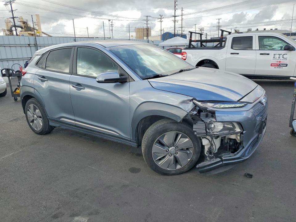 2021 Hyundai Kona VIN KM8K53AG3MU126595 COPART salvage auction — FRONT END, Ca - Salvage Certificate, sold $8,000 on 2026-07-13 (photo 4)