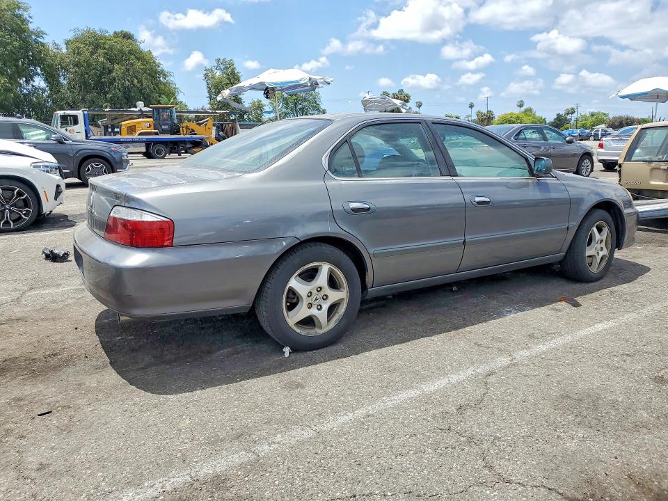 2003 Acura Tl VIN 19UUA56693A073598 COPART salvage auction — FRONT END, Ca - Dis/Dlr/Exp Only Clean Title, sold $350 on 2026-07-02 (photo 3)
