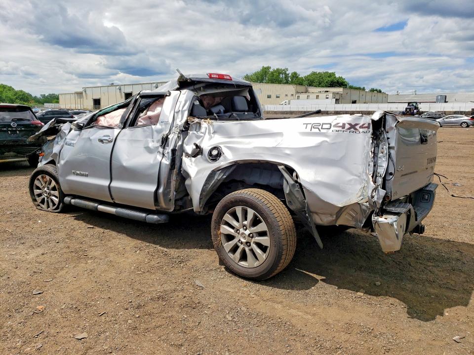 2015 Toyota Tundra VIN 5TFBY5F10FX487800 COPART salvage auction — ROLLOVER, Ct - Cert Of Title-Salvage, sold $3,450 on 2026-07-14 (photo 2)
