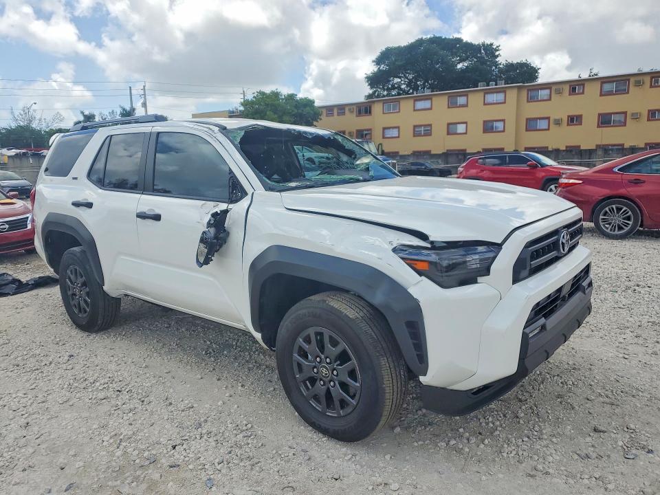 2026 Toyota 4runner VIN JTEVA5BR5T5086243 COPART salvage auction — ROLLOVER, Fl - Certificate Of Destruction, sold $12,600 on 2026-07-14 (photo 4)