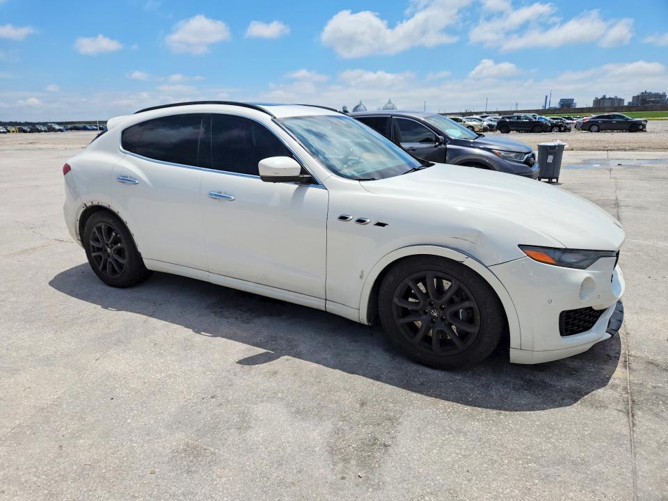 2017 Maserati Levante VIN ZN661YUS1HX214045 COPART salvage auction — Burn Engine, LA - CERT OF TITLE-SALVAGE, sold $3,250 on 2026-08-12 (photo 4)