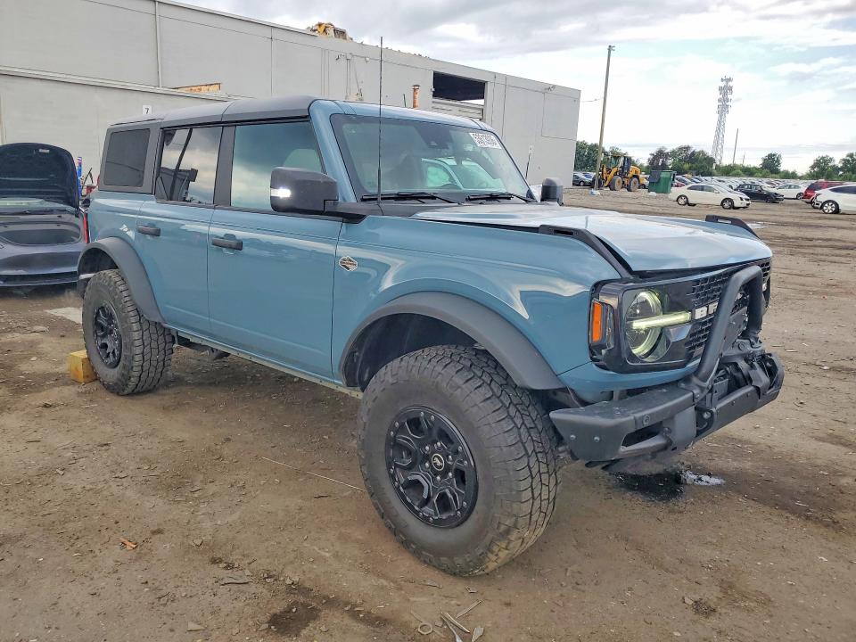 2022 Ford Bronco VIN 1FMEE5DP3NLA96008 COPART salvage auction — FRONT END, Va - Cert Of Title - Salvage, sold $17,600 on 2026-07-29 (photo 4)