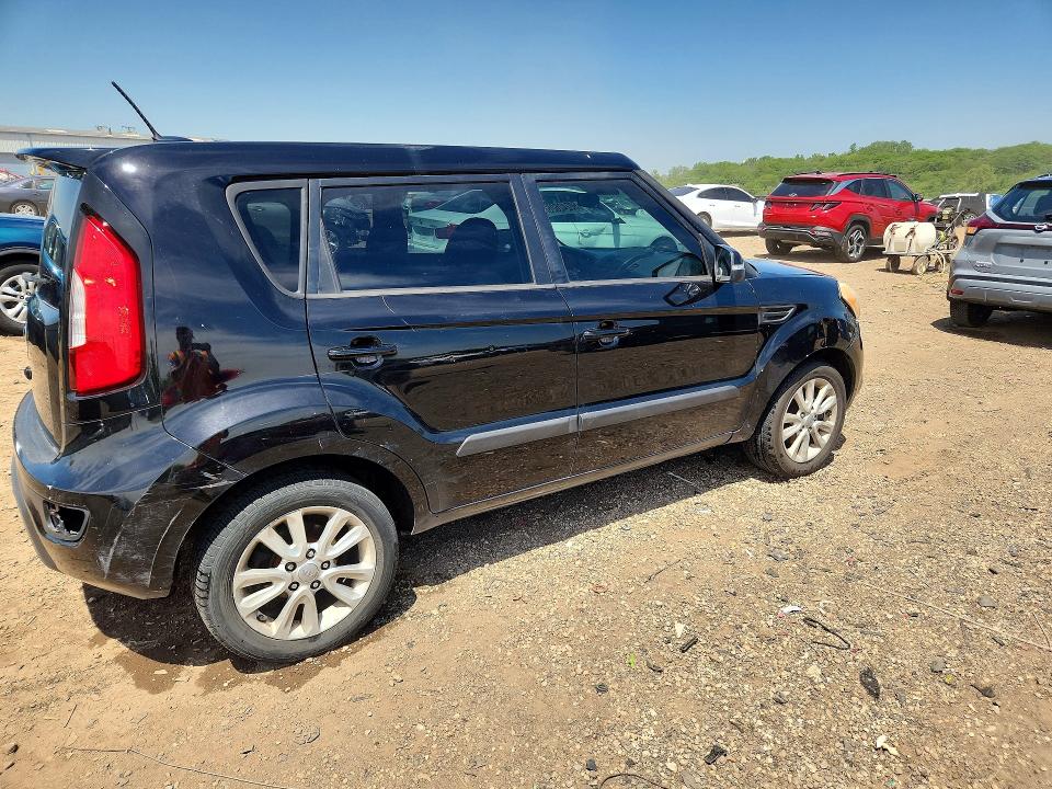 2013 Kia Soul VIN KNDJT2A63D7488156 COPART salvage auction — FRONT END, Il - Salvage Certificate, sold $400 on 2026-07-08 (photo 3)
