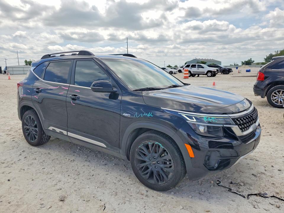 2022 Kia Seltos VIN KNDEUCA22N7304652 COPART salvage auction — FRONT END, Tx - Salvage Vehicle Title, sold $2,750 on 2026-07-02 (photo 4)