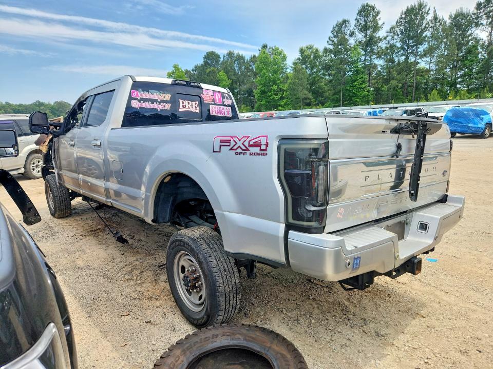 2017 Ford F-350 super duty VIN 1FT8W3BT7HEC36556 COPART salvage auction — ENGINE BURN, Sc - Cert Of Title-Salvage Non-Rem, sold $1,550 on 2026-07-20 (photo 2)